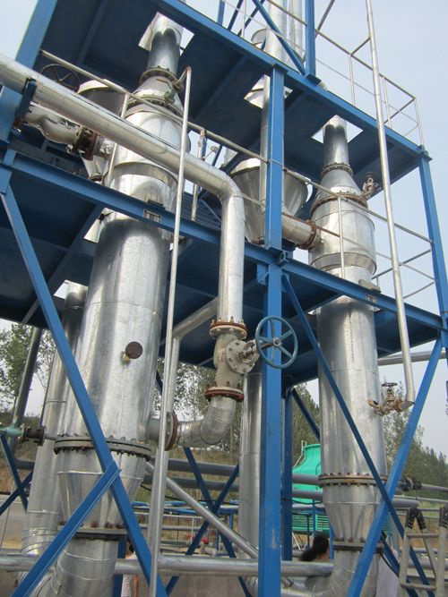 污水處理現(xiàn)場(chǎng) (4).jpg